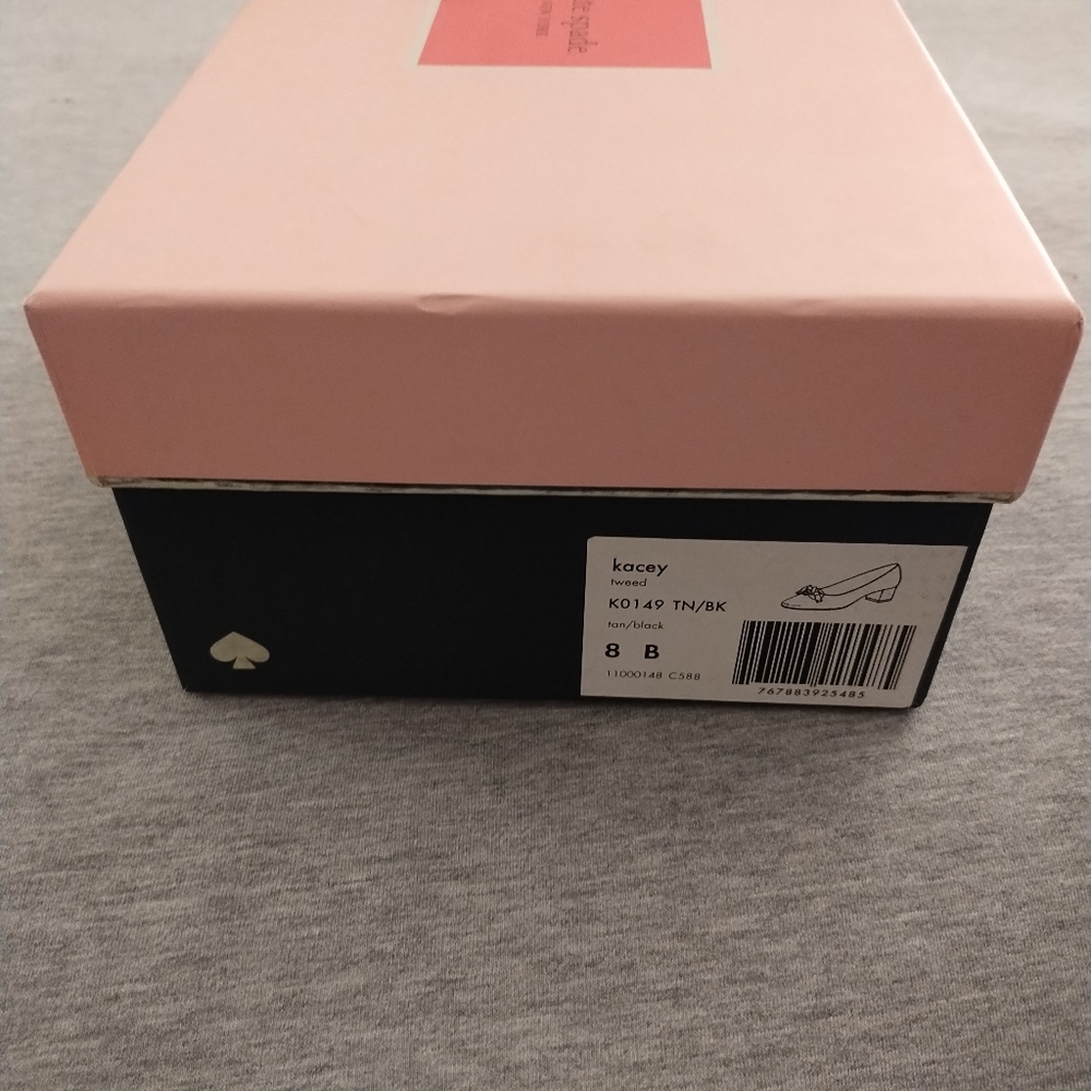 Kate Spade Shoe Box with Kate Spade Tissue Paper - Picture 14 of 16